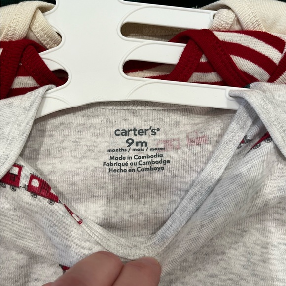 NWT Carter's Gray, Red & Green Train Holiday 5 Piece Bodysuit Set Size 9 Months - Picture 6 of 6